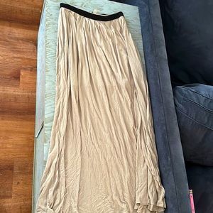LC Lauren Conrad flowy skirt, two layers, top skirt is longer, slightly sheer